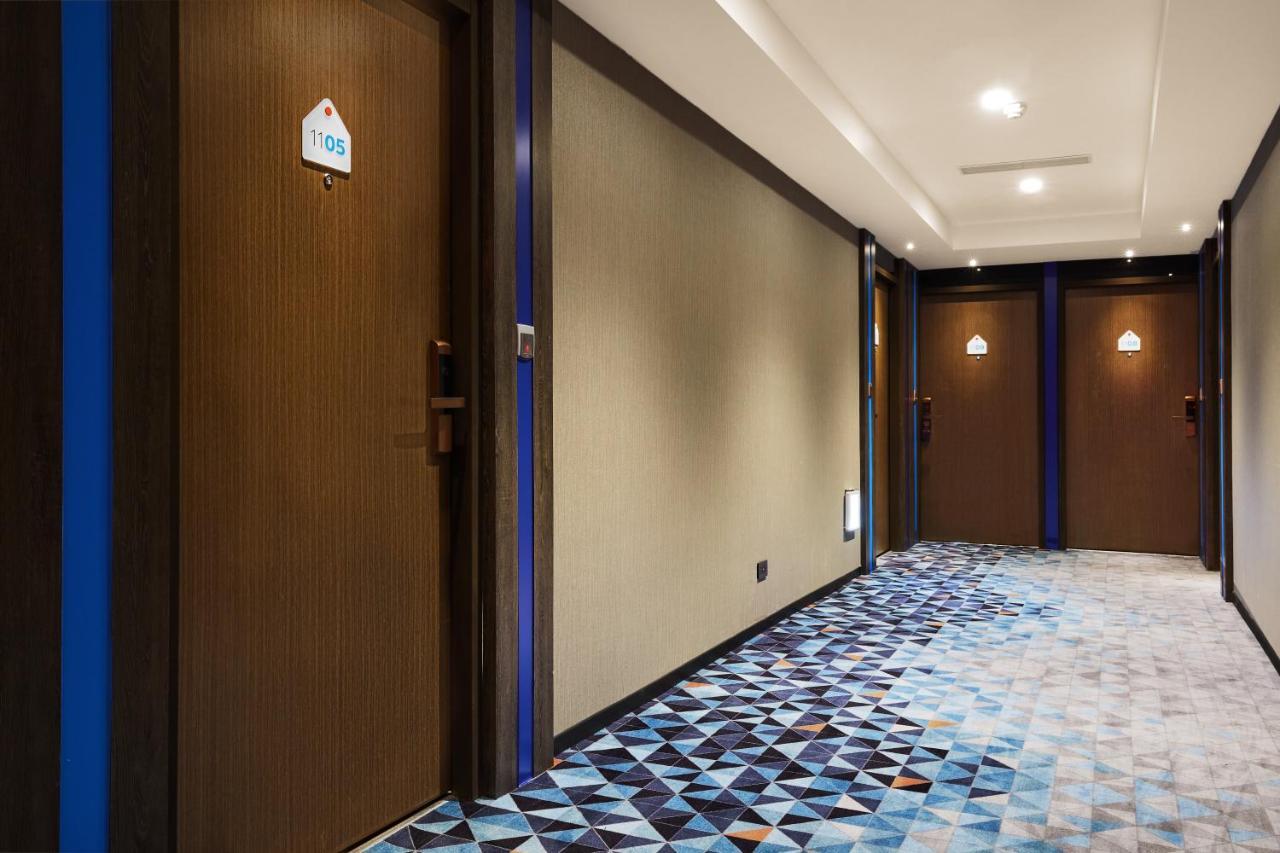 Holiday Inn Express Kaohsiung Love River By Ihg ภายนอก รูปภาพ