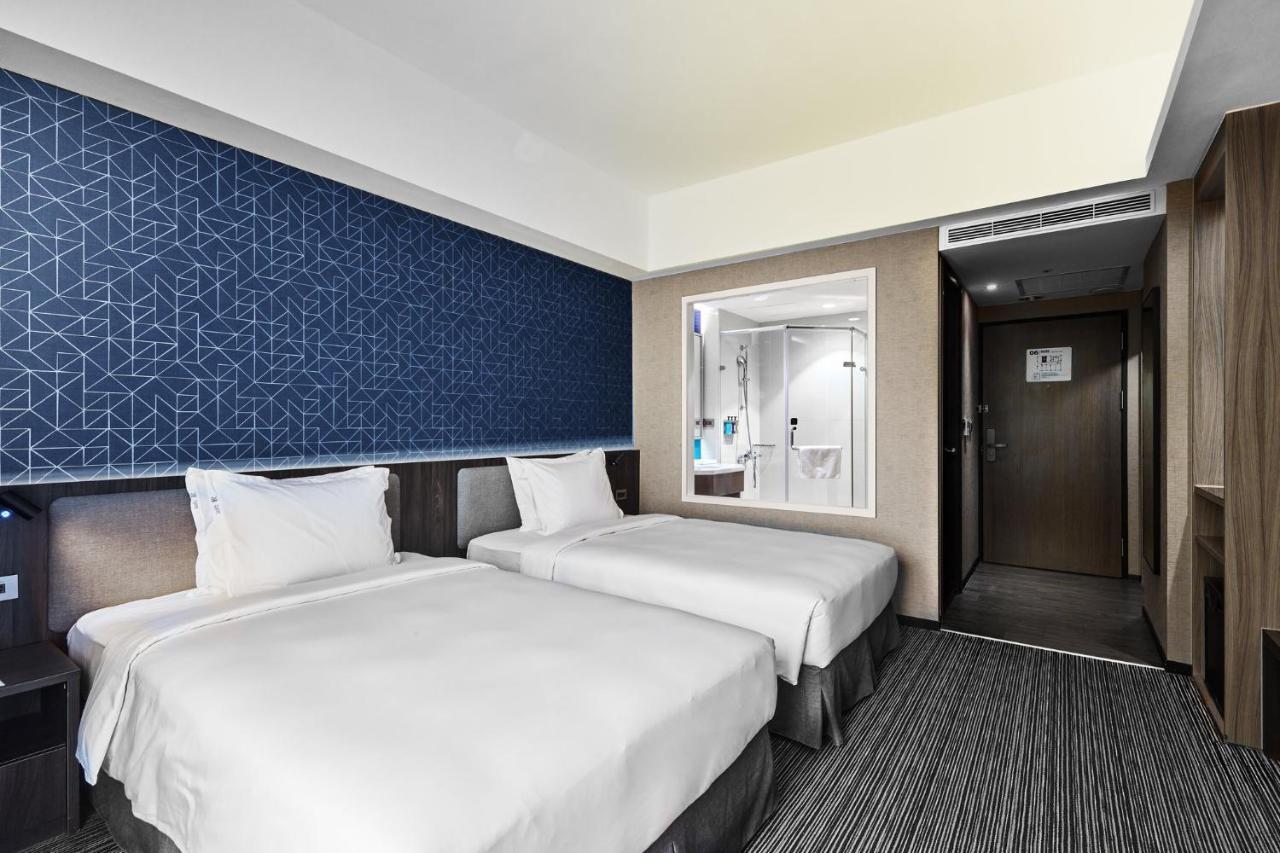 Holiday Inn Express Kaohsiung Love River By Ihg ภายนอก รูปภาพ