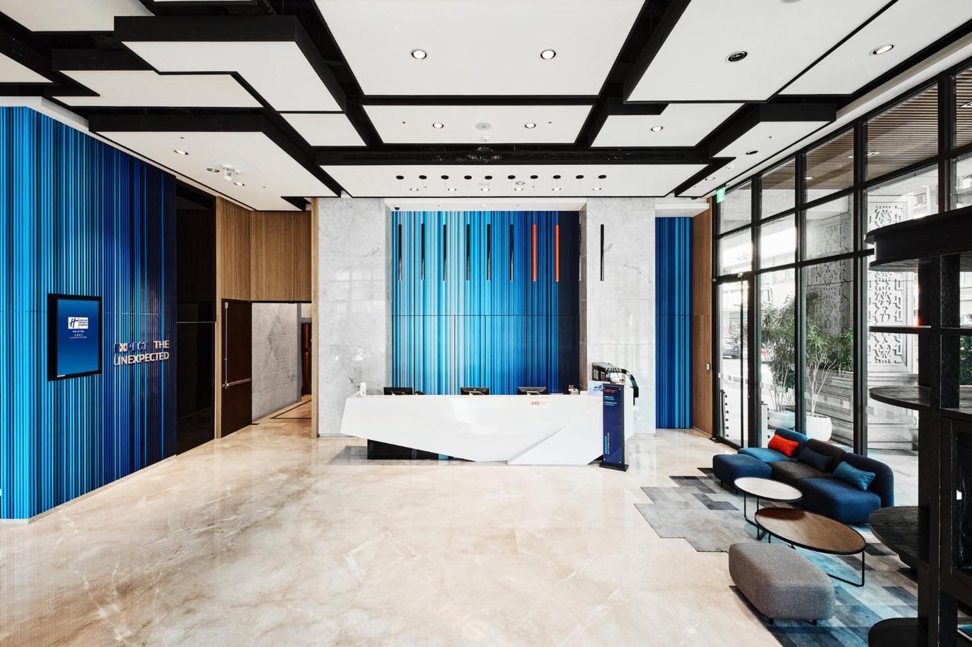 Holiday Inn Express Kaohsiung Love River By Ihg ภายนอก รูปภาพ
